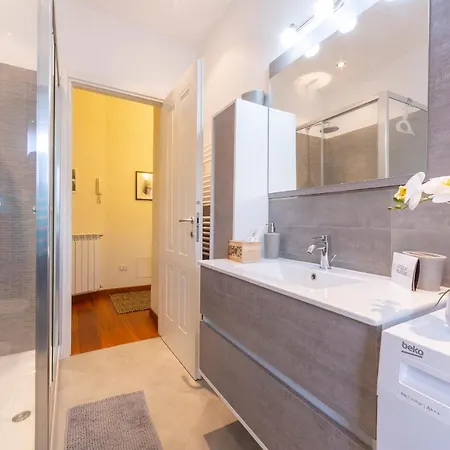 Vico Semini Apartment *